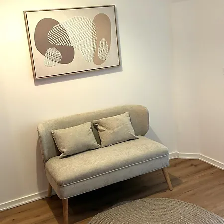 アパート Aner 8 Luxurioeses Haus Im Haus Fuer Bis Zu 6 Personen Mit Infrarotsauna *