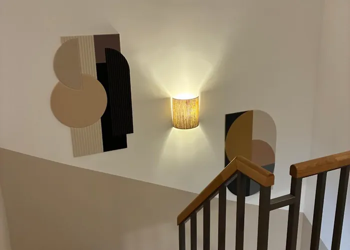 Aner 8 Luxurioeses Haus Im Haus Fuer Bis Zu 6 Personen Mit Infrarotsauna Δρέσδη