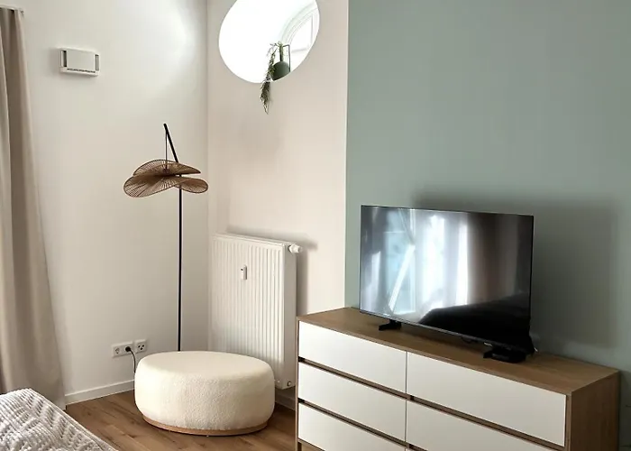 Aner 8 Luxurioeses Haus Im Haus Fuer Bis Zu 6 Personen Mit Infrarotsauna Drezno