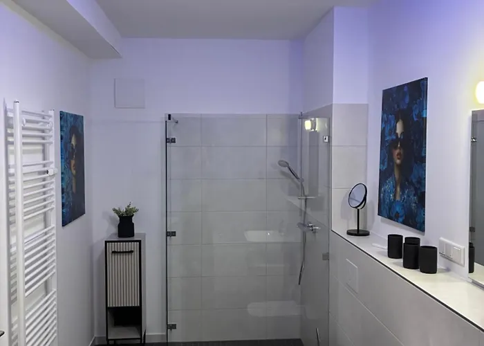 Apartament Aner 8 Luxurioeses Haus Im Haus Fuer Bis Zu 6 Personen Mit Infrarotsauna Drezno
